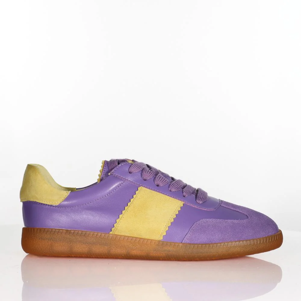 37 SAMPLE - HYBRID/LAVENDER SUEDE