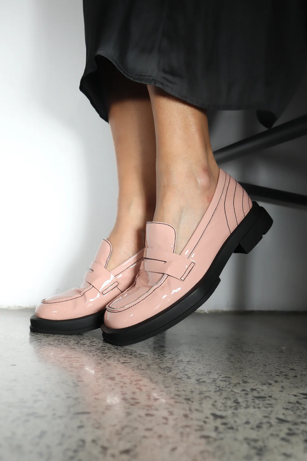 37 SAMPLE - MURPHY/BALLET PINK PATENT - Image 3