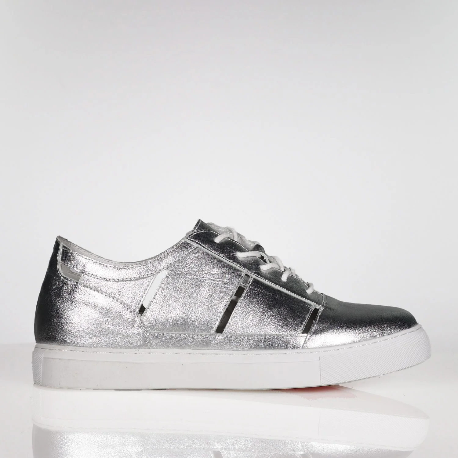 37 SAMPLE - SECRET/SILVER