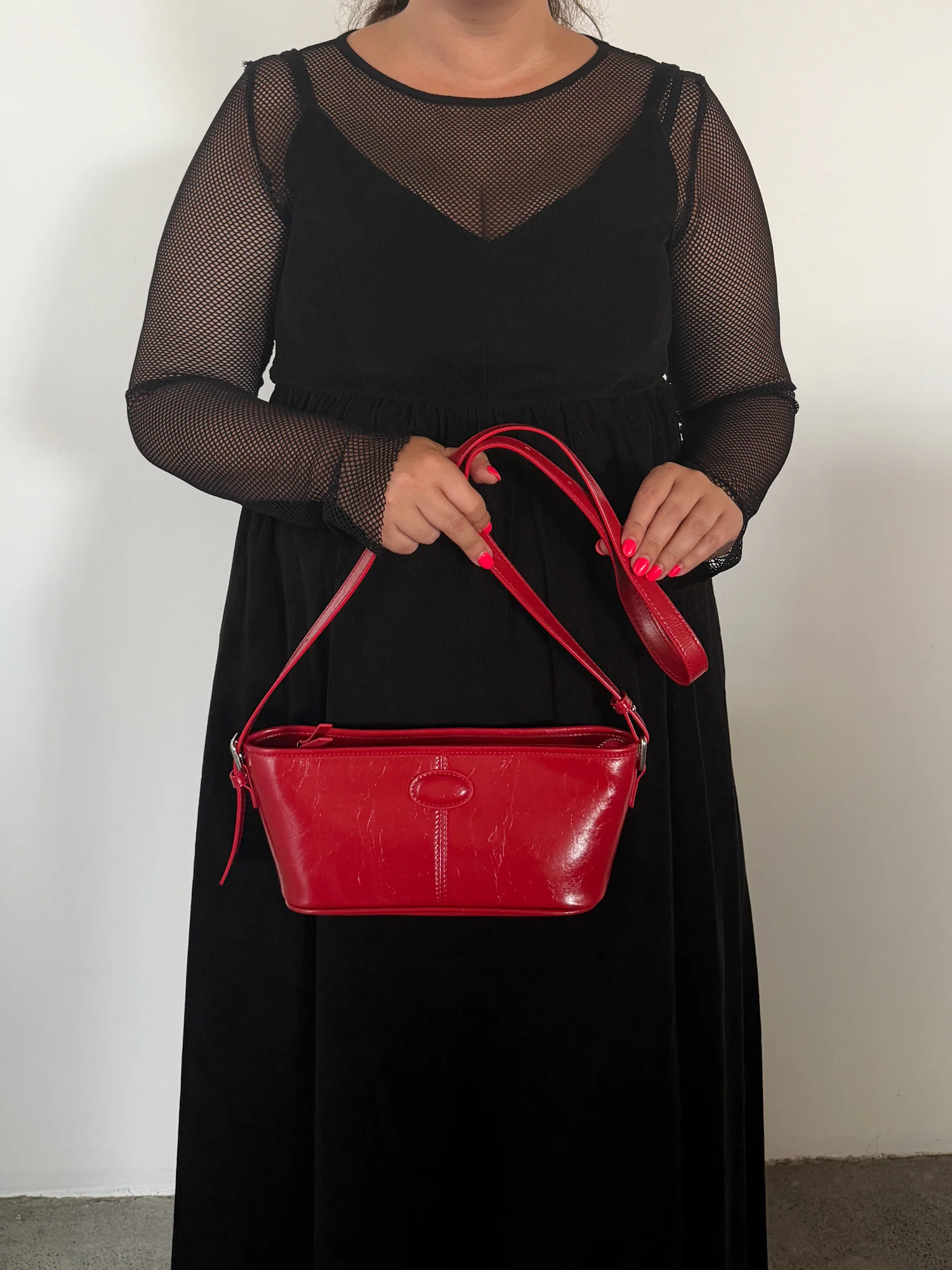BAGINI - Image 6