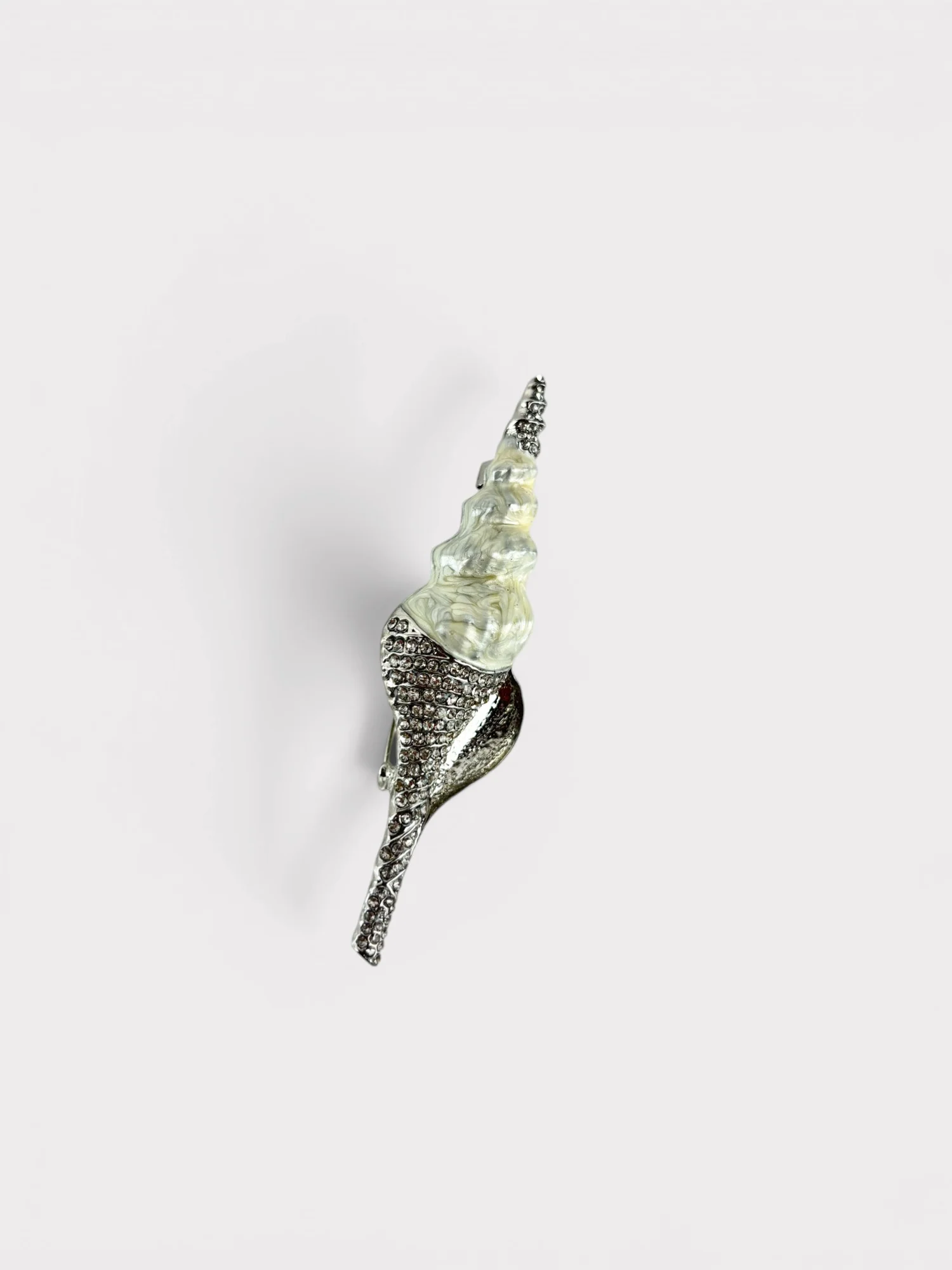 Brooch - Image 3
