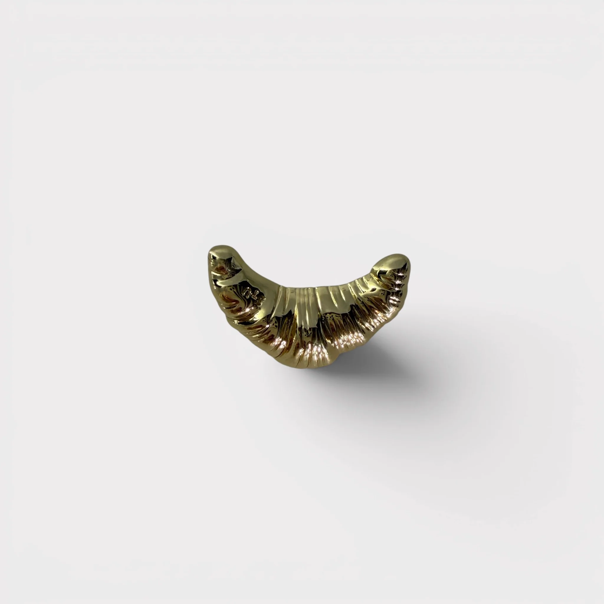 Brooch - Image 7