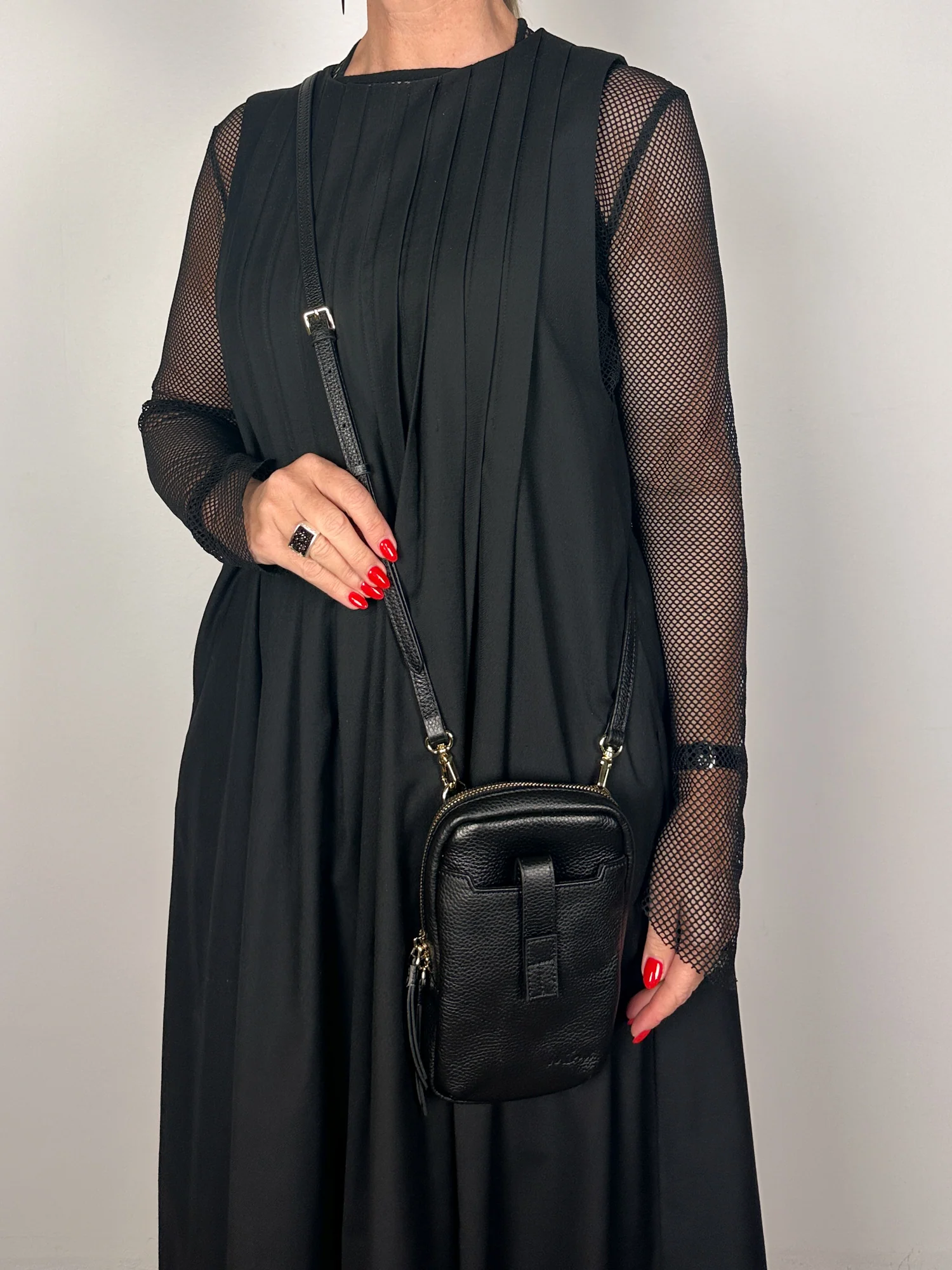 Dial Up Jet Setter - Leather Crossbody Phone Bag - Image 22