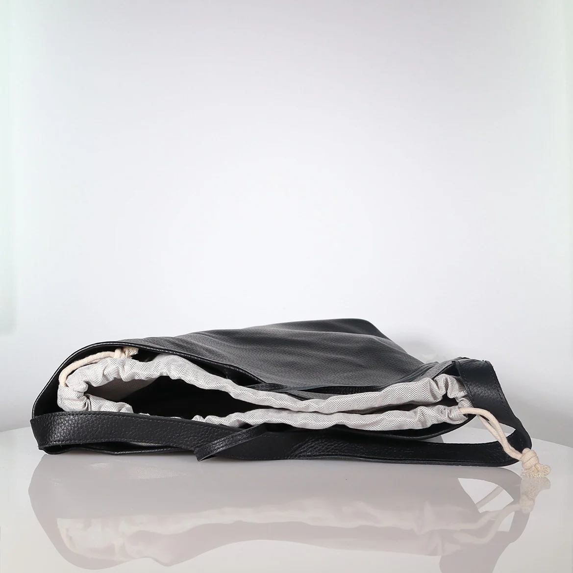 Nomad Bag - Image 10
