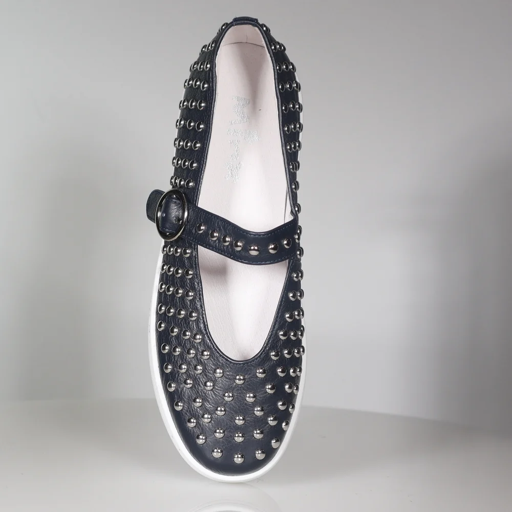 Stanley Stud - Last Pairs - Image 4