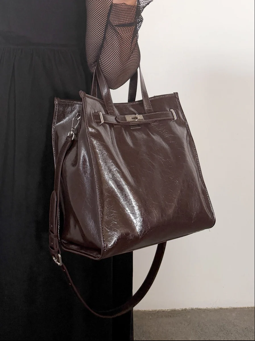 THE CHAMBERS TOTE - Image 8