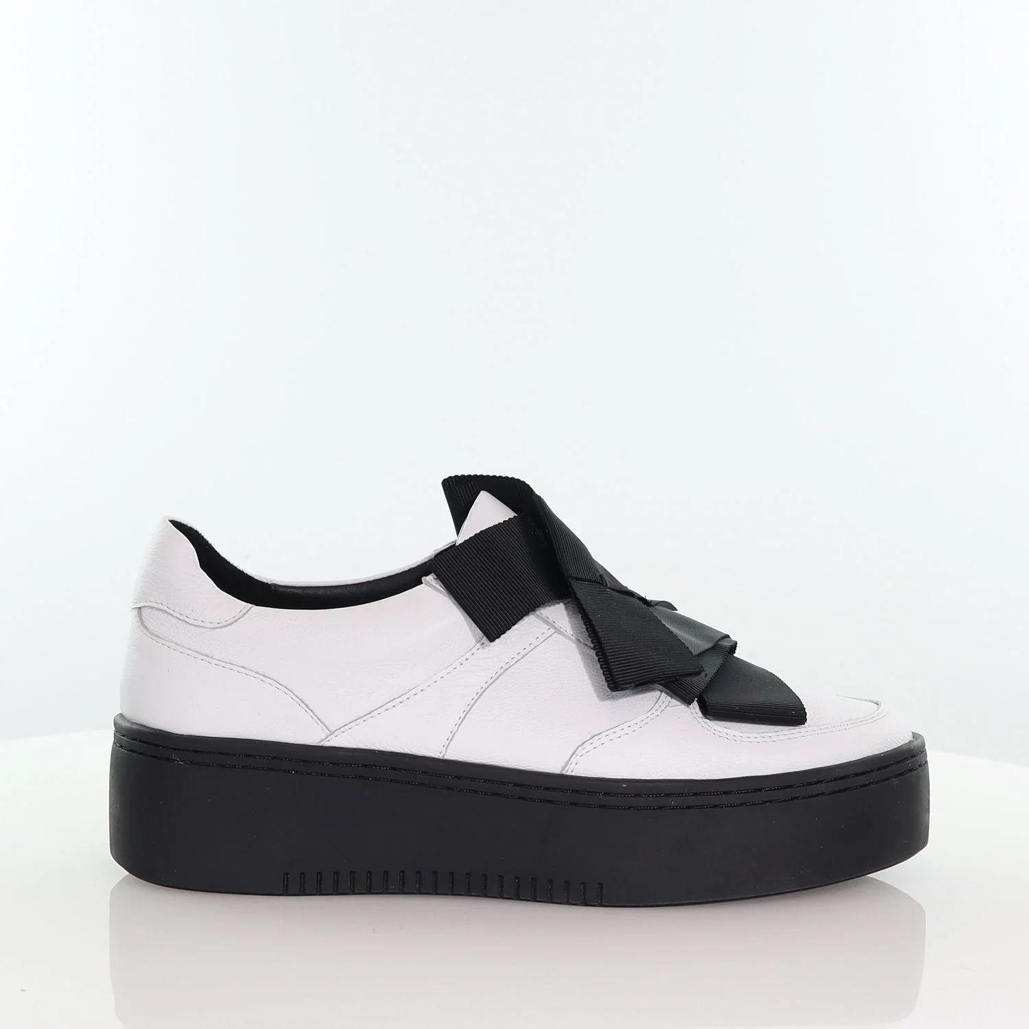 Yoko - Leather Platform Sneaker - Image 3
